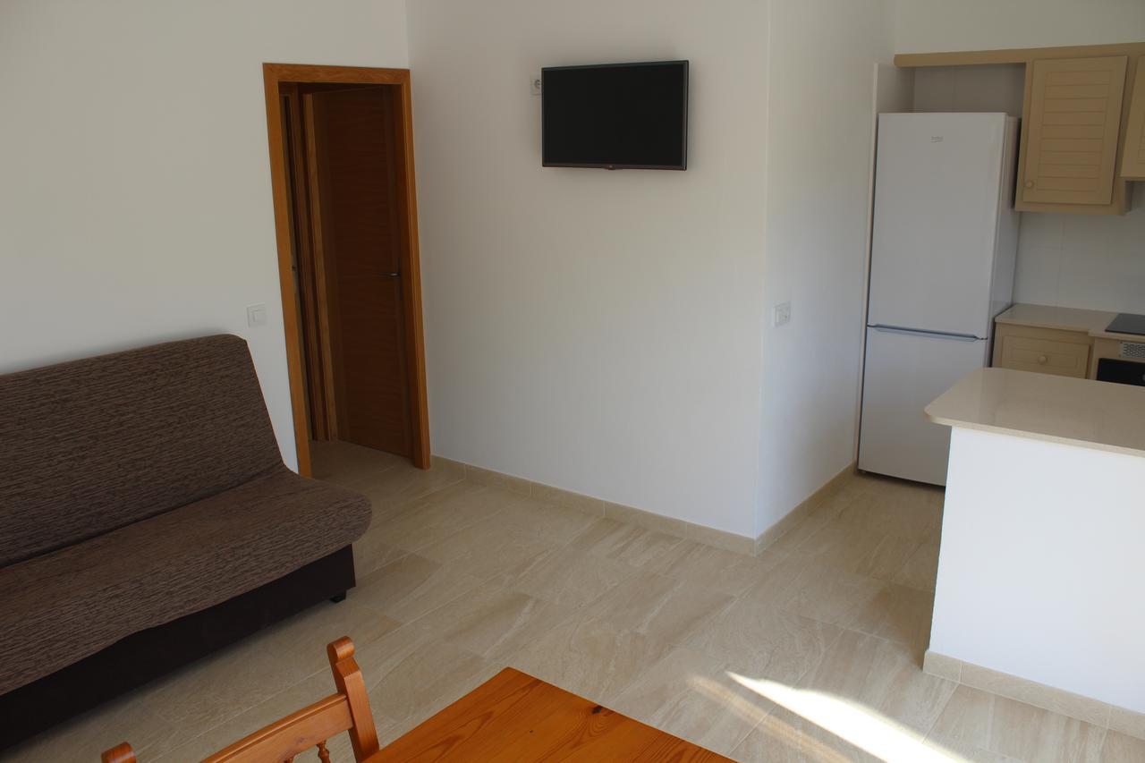 Apartamentos Rayma I-Ii-Iii Cala Blanca  Extérieur photo